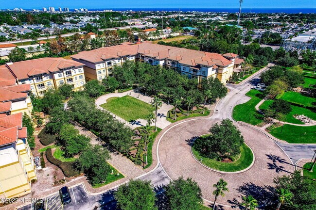 Foto del edificio - 1106 S Beach Pkwy