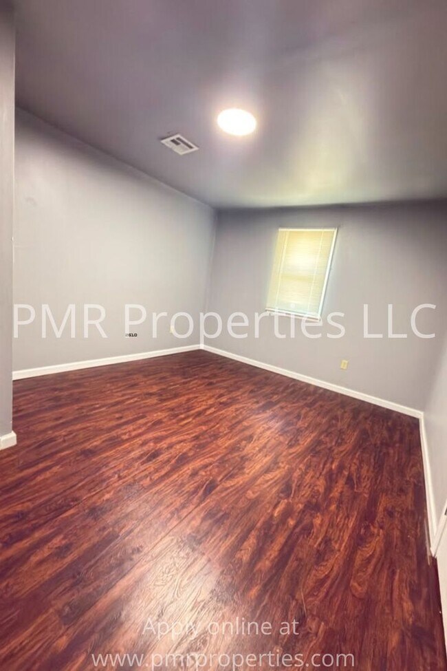 Foto del edificio - 3 Bedrooms / 2 Bathrooms House