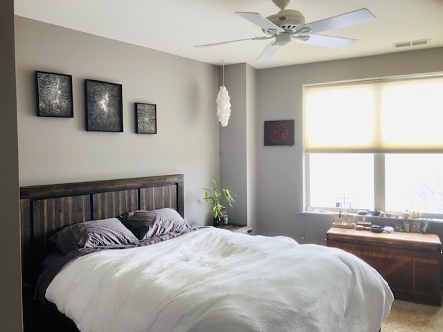 primary bedroom - 1700 Riverwoods Dr