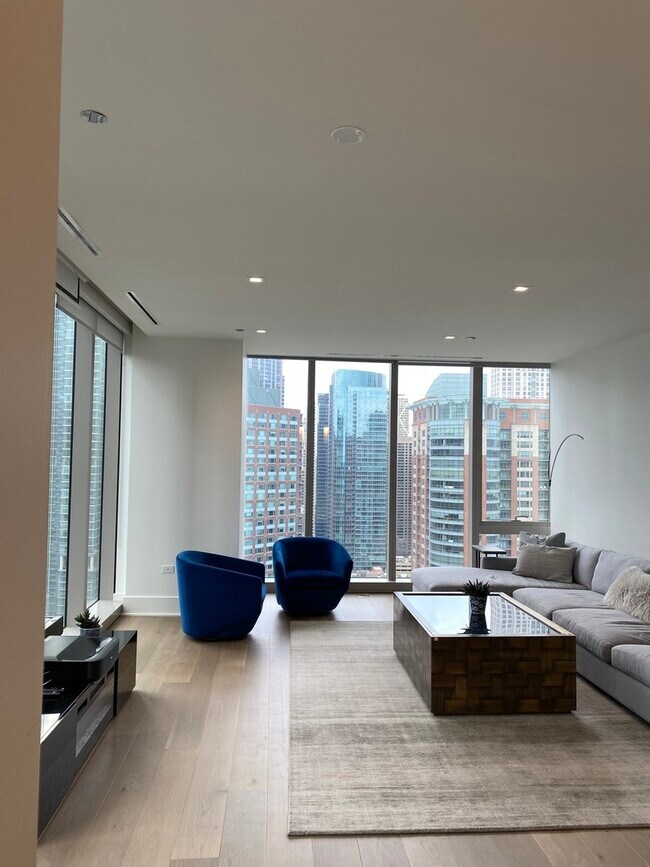 Building Photo - 363 E Wacker Dr