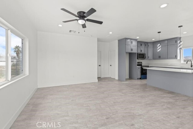 Foto del edificio - 14115 Quinnault Rd