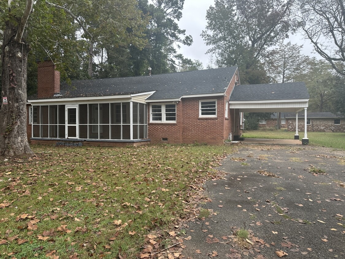 Foto principal - 129 Cox Cir