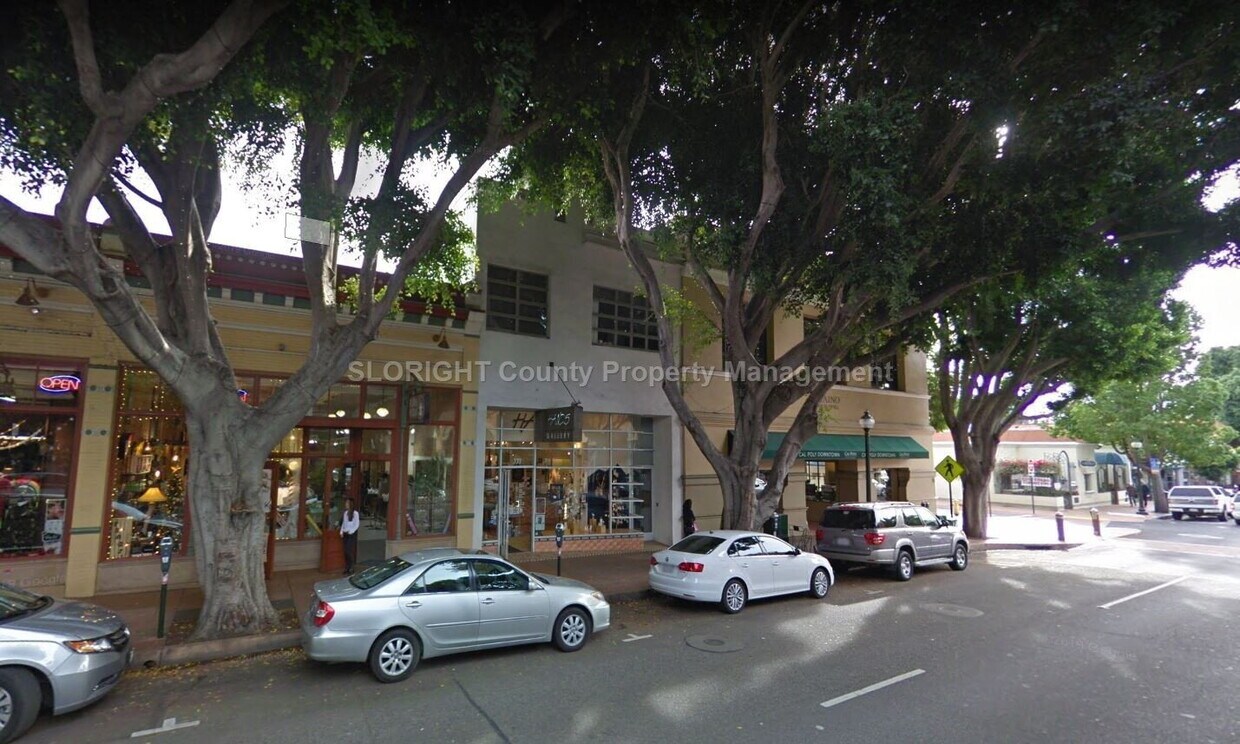 Foto principal - AVAILABLE JANUARY - Beautiful Downtown SLO - 1 Bedroom / 1 Bathroom