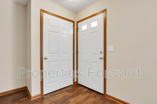 Building Photo - 4031 Elm St