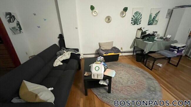 Foto del edificio - 871 Harrison Ave