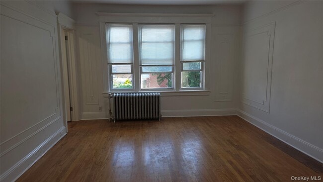 Building Photo - 68-07 53rd Ave