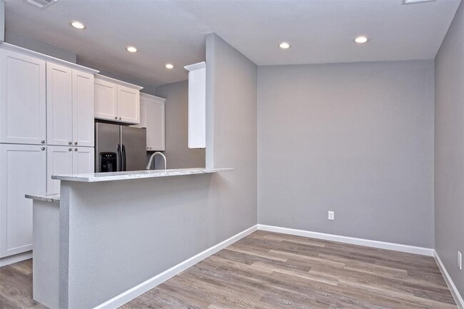 Building Photo - 12934 Modena Trail