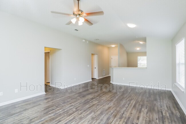 Building Photo - 4206 Victoria Lakes Dr W