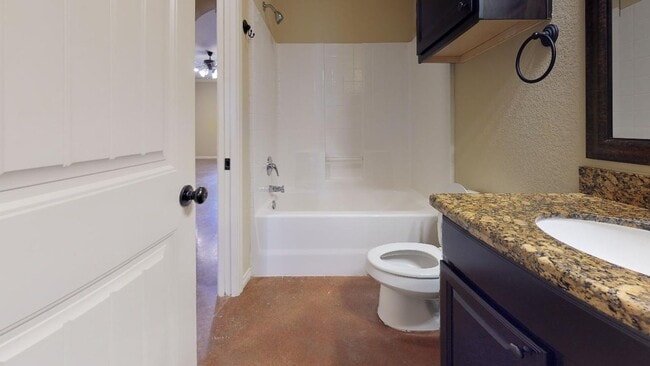 Building Photo - 138 Knox Dr