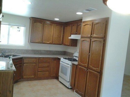 Foto del edificio - 6213 Almond Ave