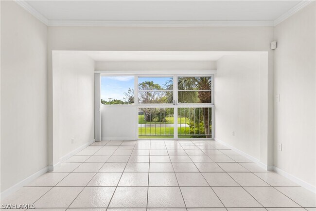 Foto del edificio - 680 Broad Ave S