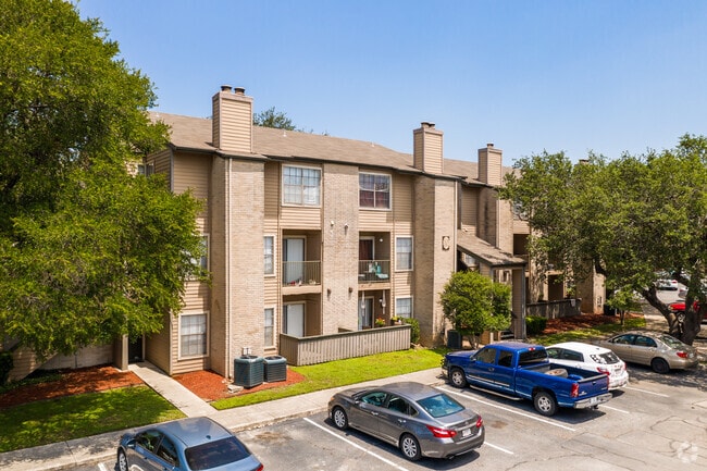 Building Photo - Canyon Point