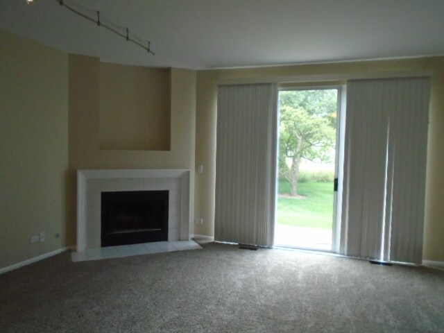 Building Photo - 574 Woodcrest Dr