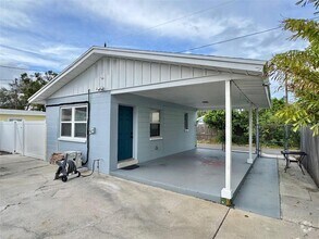 Building Photo - 3815 1st Ave N