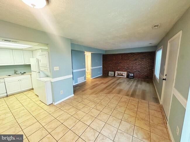 Foto del edificio - 807 Windstream Way