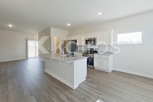 Foto del edificio - 2253 Banyon Cir