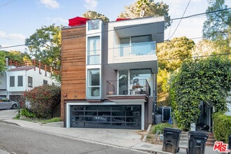 Building Photo - 6127 Glen Tower St