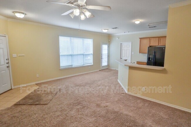 Building Photo - 7119 Tourant Rd