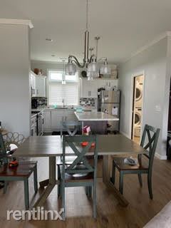 Foto del edificio - 2169 Rolling Green Ln