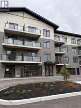 Building Photo - 12 Clara Dr