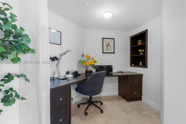 Foto del edificio - 16699 Collins Ave