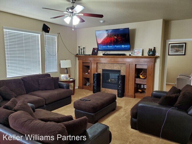 Building Photo - 6 br, 4 bath House - 7293 Cottonwood Tree Dr