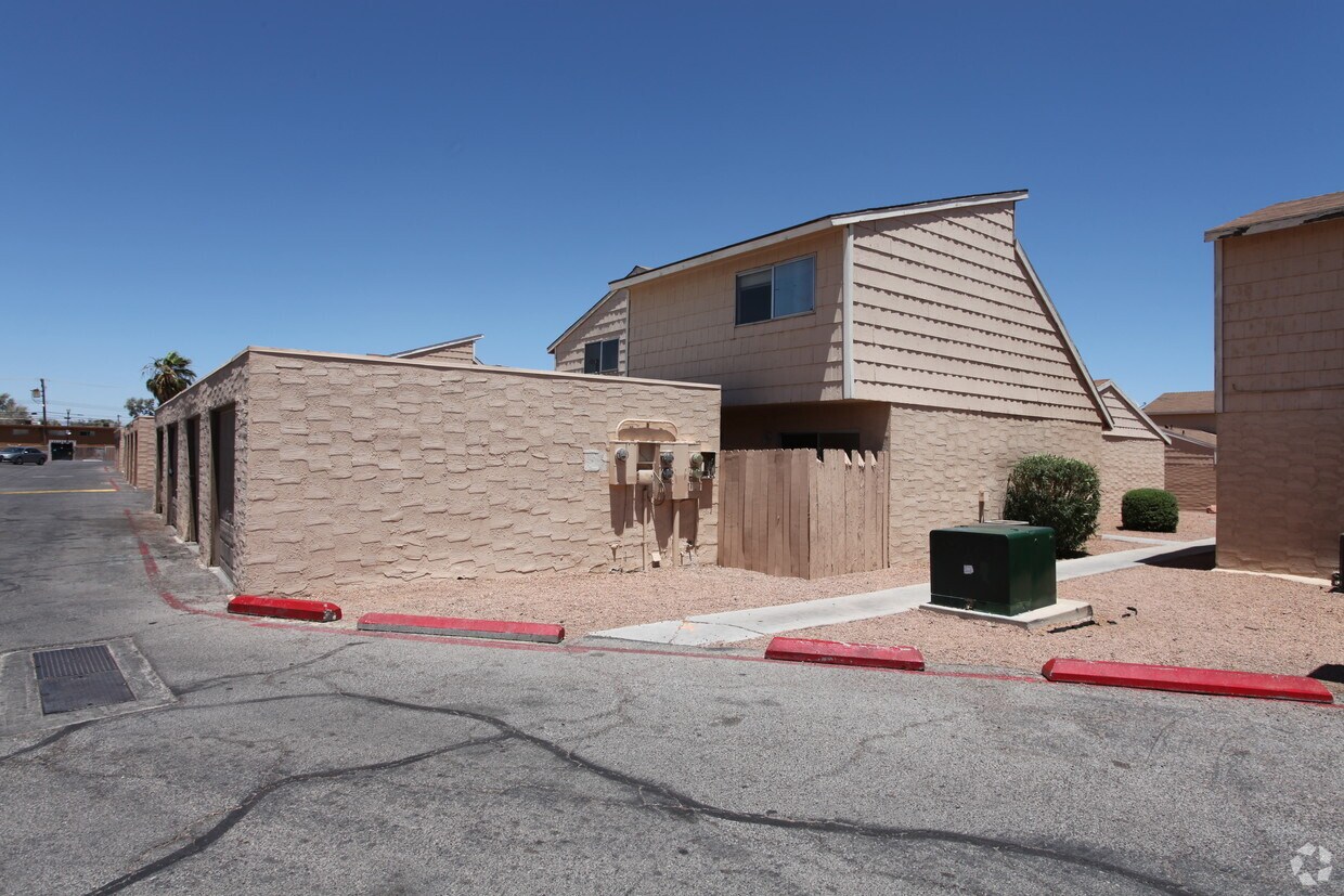 Century Gardens Apartments in Las Vegas, NV