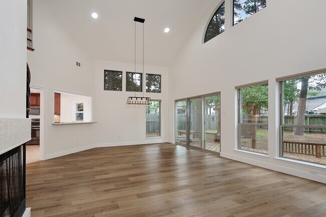 Foto del edificio - 21 N Mossrock Rd