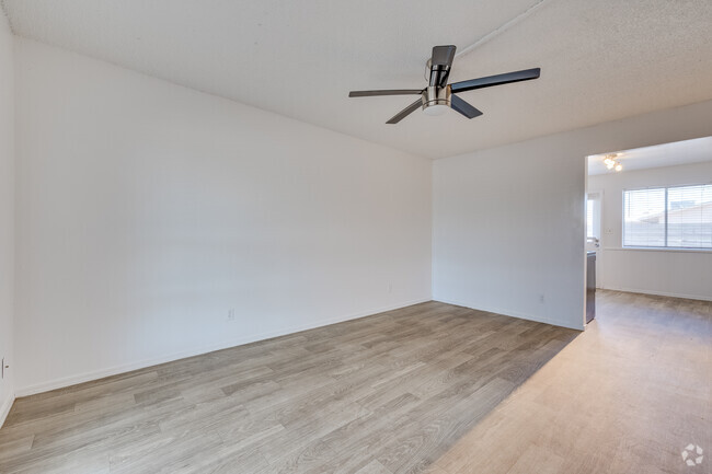 2BR, 1BA - 900SF - Living Room - Lyndon Lane