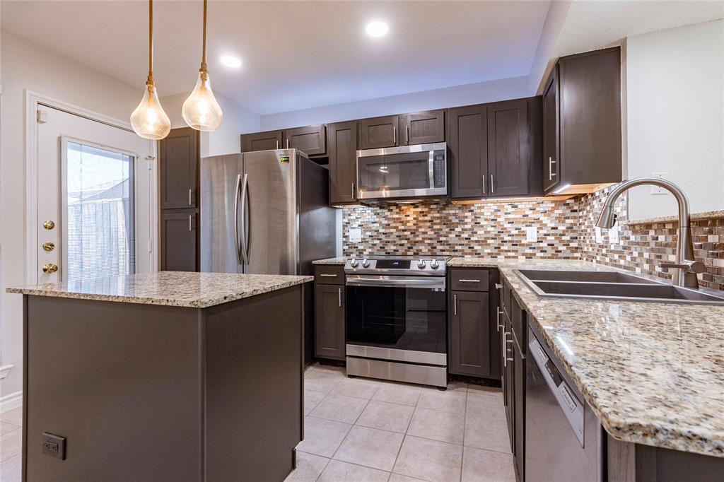 Foto principal - 1436 Gemini St