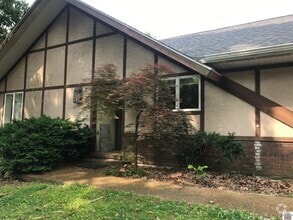 Building Photo - 1075 Friedman Ln