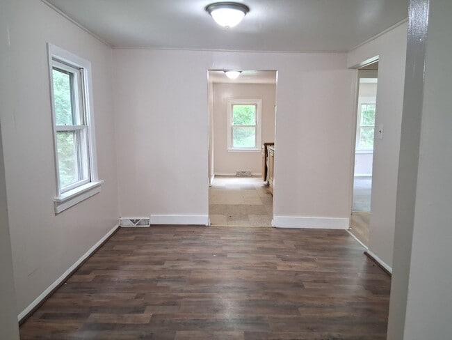 Foto del edificio - Lovely 3 Bedroom House FOR RENT in Fairfield Twp $1600