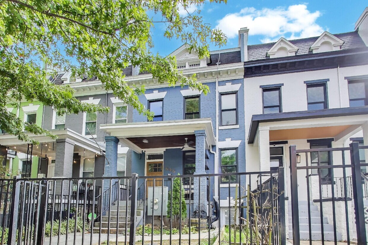 Foto principal - 646 Keefer Pl NW