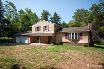 Building Photo - 1760 Rahway Rd
