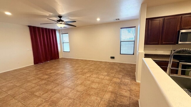 Building Photo - 36414 W Barcelona Ln