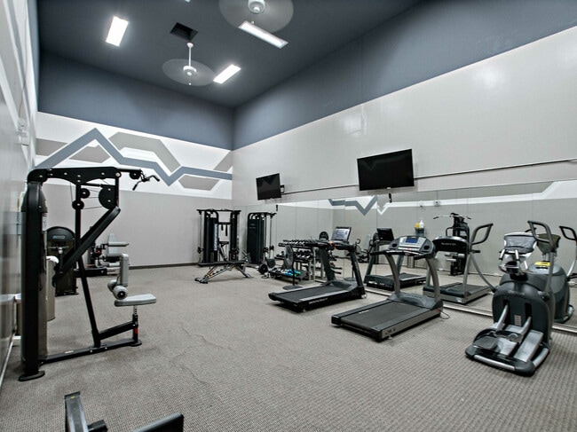 Primary Photo - Cimarron Apartments