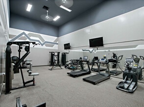 Primary Photo - Cimarron Apartments