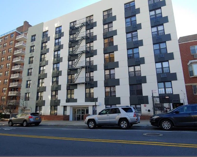 Building Photo - 123-30 83rd Ave