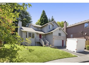 Building Photo - 16958 NW Cove Ct