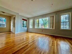 Building Photo - 440 Highland Ave