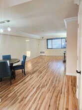 Building Photo - 199 Pointe Cir N