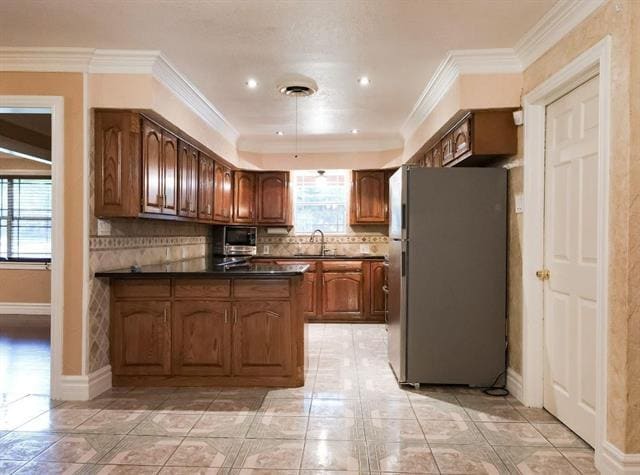 Building Photo - 518 Harn Dr