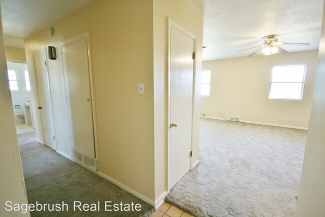 Building Photo - 3 br, 2 bath House - 2625 Sheldon St.