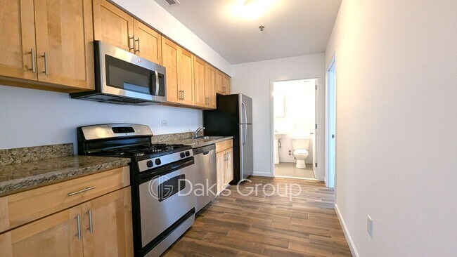 Foto del edificio - 31-72-72 31st St