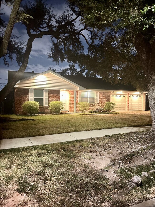 Building Photo - 2426 Tannehill Dr Building Photo - 2426 Tannehill Dr