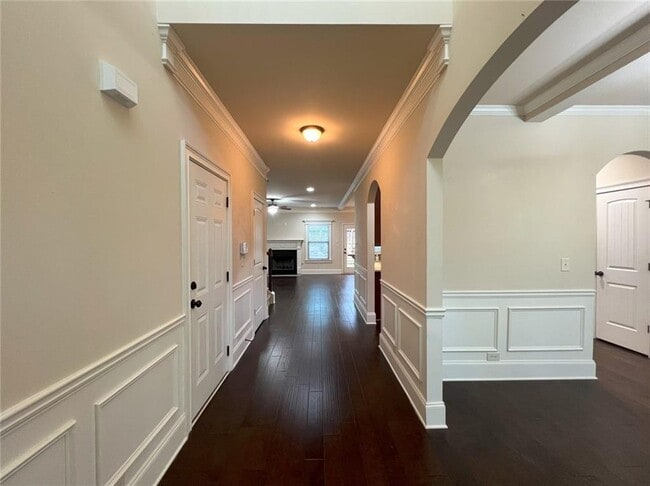 Building Photo - 5665 Winding Lakes Dr