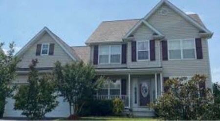 Primary Photo - 81 Carib St