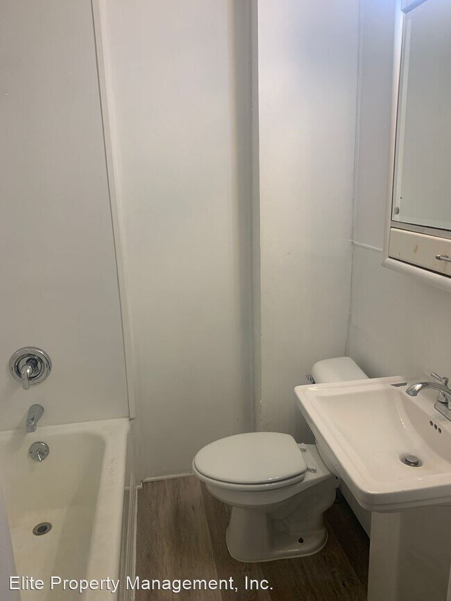 Foto del edificio - 3 br, 1 bath House - 21 S. Lee Street