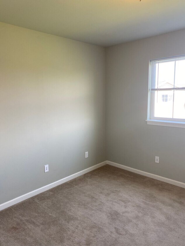 Foto principal - Spacious End Unit Condo