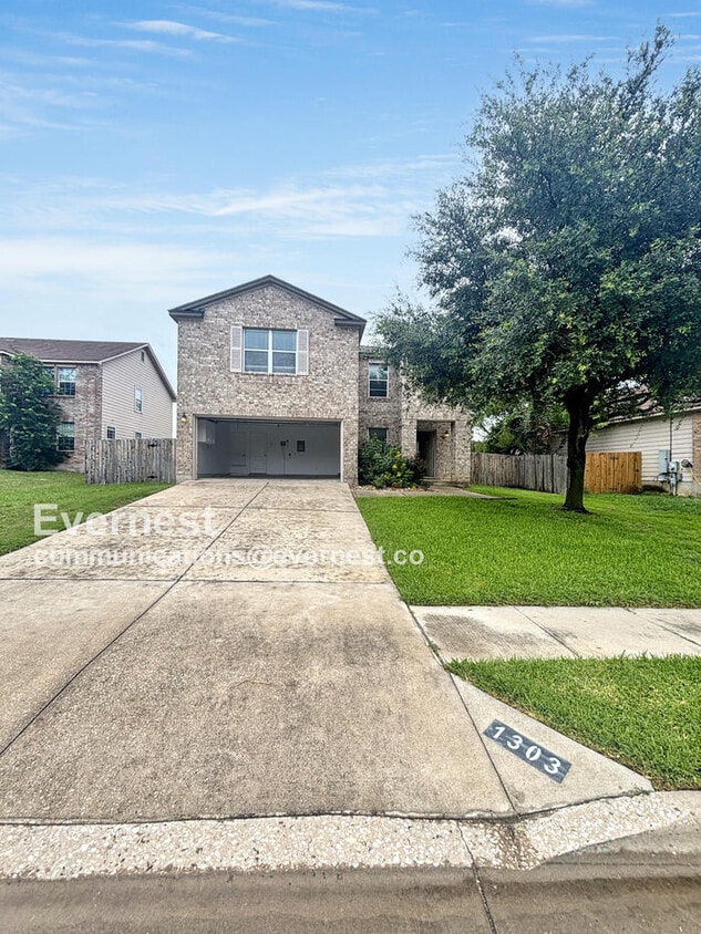 Primary Photo - 1303 Casa Blanca Cove